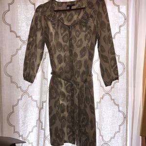 Express Button Down 3/4 Sleeve shift dress